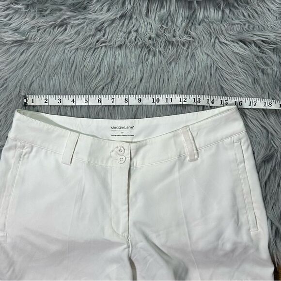 White Cotton Bermuda Shorts Tailored Fit - Picture 4 of 9